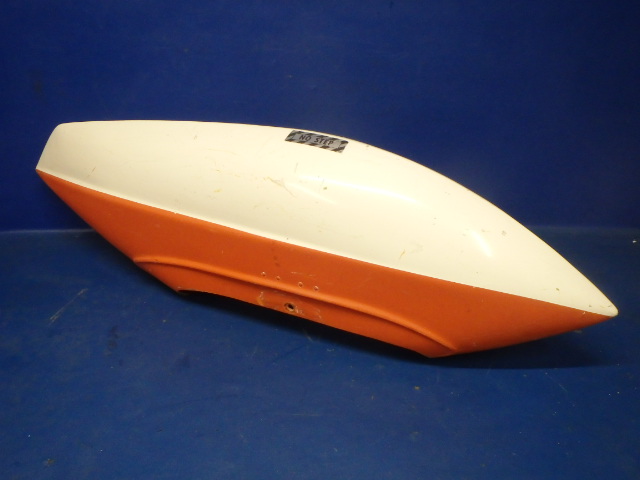 0741046-200 Cessna - Fairing-Main Landing Gear RH(Wheelpant) Fiberglass